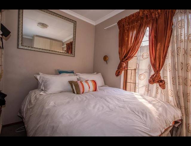 3 BEDROOM HOUSE FOR SALE IN MEYERSIG LIFESTYLE ESTATE